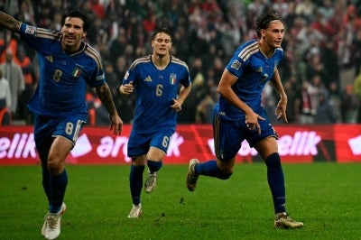 Italy's forward #07 Pio Esposito (R). (Photo by Ozan KOSE / AFP)