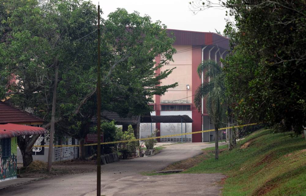 The hall at a school in Yong Peng believed to be the scene of the death of a Form Four student. A teenage boy has been remanded for six days to assist investigations into the case. -Bernama Photo
