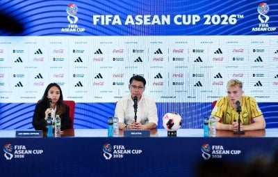Harimau Malaya interim head coach Tan Cheng Hoe (centre) with striker Fergus Tierney (right) during a press conference after the 2026 FIFA Asean Cup match at Gelora Bung Karno Main Stadium in Jakarta, Indonesia. Tan led the national squad to third place in the tournament with an unbeaten record, scoring 10 goals without conceding in four matches. -Bernama Photo