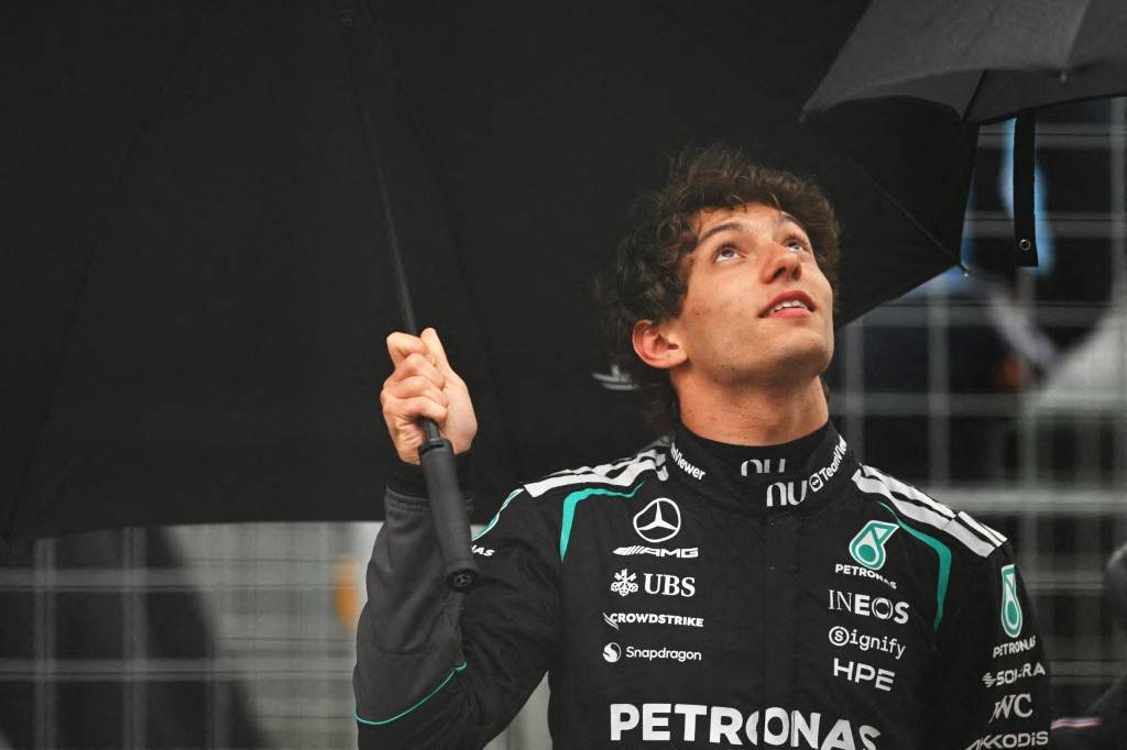 Andrea Kimi Antonelli of Italy and Mercedes AMG Petronas F1 Team. (Photo by Rudy Carezzevoli / GETTY IMAGES NORTH AMERICA / Getty Images via AFP)
