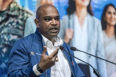 KUALA LUMPUR, Oct 8 -- Human Resources Minister Datuk Seri R. Ramanan delivers a speech at the launch of MyBakat Week 2026, organised by TalentCorp, in Bangsar South today. (BERNAMA PHOTO) 