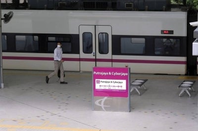 KLIA Ekspres services were disrupted on Monday (Oct 12) morning due to a cable cut incident caused by vandalism. Photo by Bernama