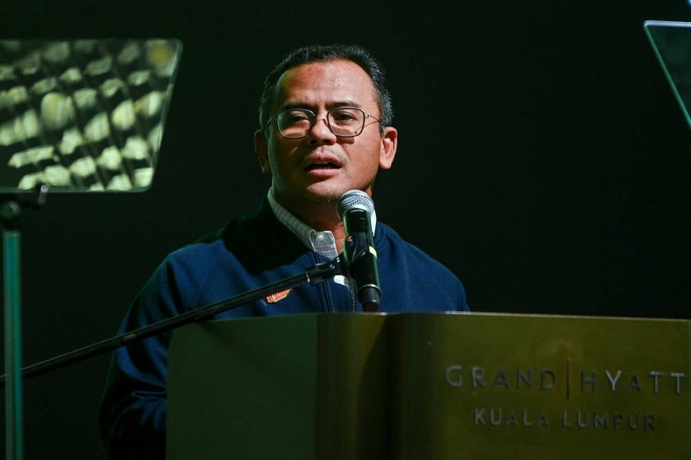 Selangor steps up monitoring of Ahmadiyah Qadiani teachings - Amirudin ...
