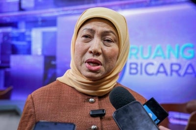 Women, Family and Community Development Minister Datuk Seri Nancy Shukri said the ministry was taking bullying seriously and did not want it to become normalised to the point that victims lived in fear. She spoke to reporters after recording Bernama TV’s Ruang Bicara programme at Wisma Bernama. -Bernama Photo