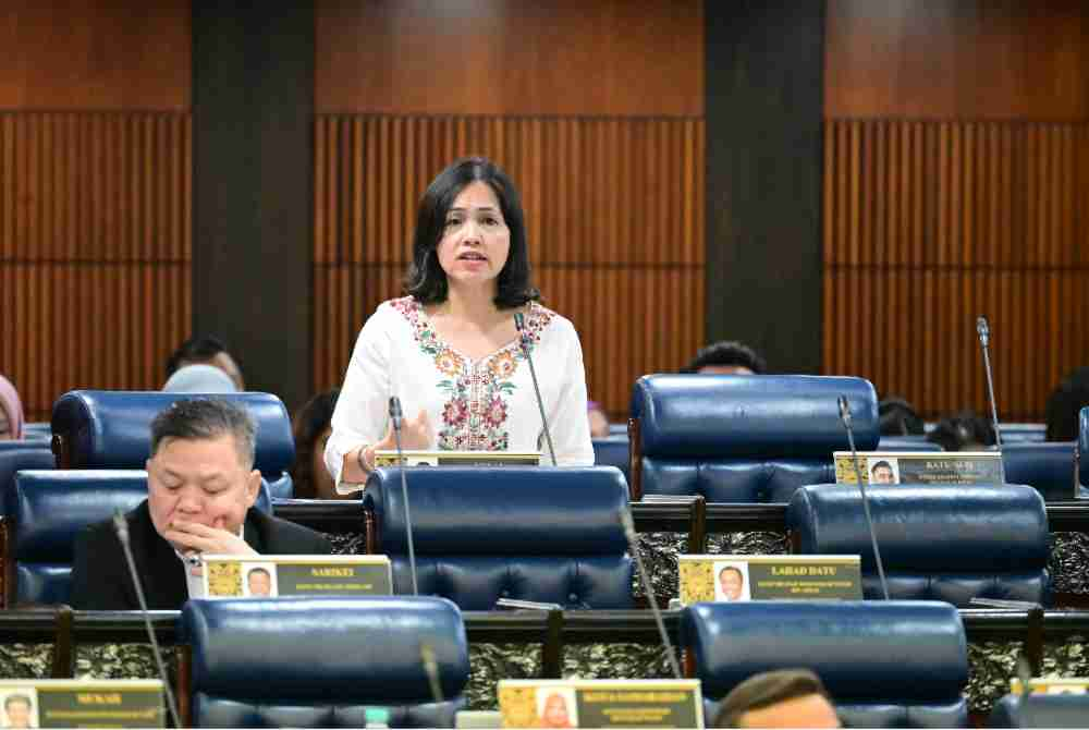 Deputy Communications Minister Teo Nie Ching said MCMC investigated 546 cases involving fake content under Section 233 of the Communications and Multimedia Act 1998 during Question Time in the Dewan Rakyat on Wednesday. -Bernama Photo