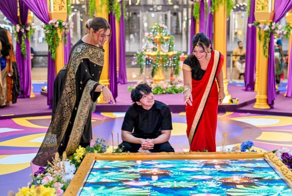 Suria KLCC Group is celebrating Deepavali from Oct 23 to Nov 11 with royal-inspired decorations, cultural performances, workshops and shopping rewards across Suria KLCC, Alamanda Shopping Centre and Mesra Mall.