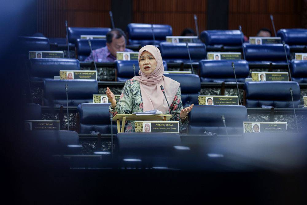 Education Minister Fadhlina Sidek said AI training was ongoing to equip teachers with the knowledge and skills to use the technology safely and ethically. -Bernama Photo