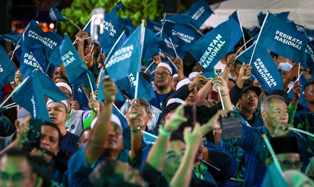 The names of the candidates were announced by PN chairman Datuk Seri Dr Ahmad Samsuri Mokhtar at Dewan Muallim Haji Abdul Wahid in Bukit Katil, Melaka, last night. Photo by Bernama