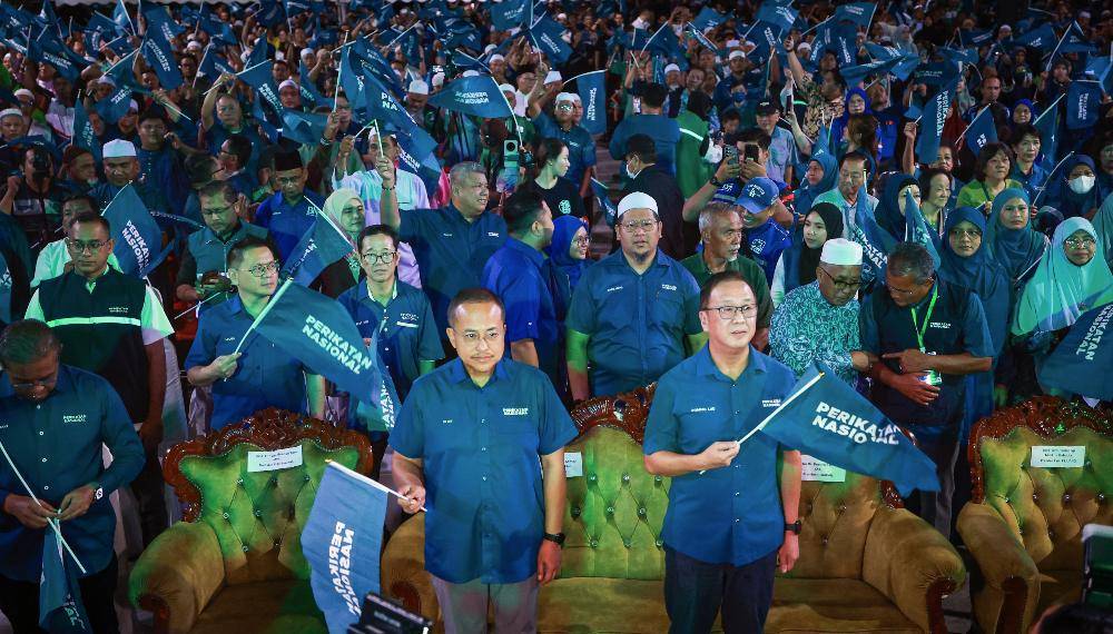 The names of the candidates were announced by PN chairman Datuk Seri Dr Ahmad Samsuri Mokhtar at Dewan Muallim Haji Abdul Wahid in Bukit Katil, Melaka, last night. Photo by Bernama