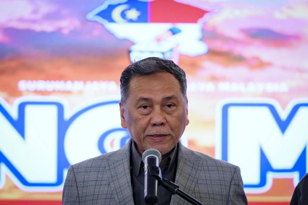 Election Commission (EC) chairman Datuk Seri Ramlan Harun said Pakatan Harapan (PH) would contest 24 seats, followed by Barisan Nasional (BN) with 23, Parti Bersama Malaysia (Bersama) with 16 and Parti Pribumi Bersatu Malaysia (Bersatu) with seven. Photo by Bernama