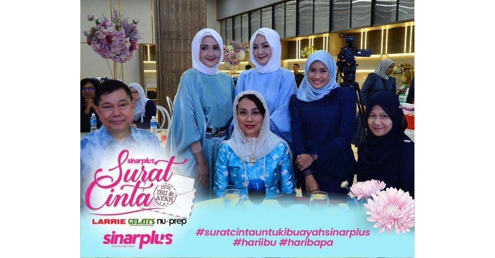 Y.M. Tengku Dato’ Dr. Hishammuddin Zaizi bin Y.A.M Tengku Bendahara Azman Shah Alhaj dan Yg.Bhg. Datin Hezeita binti Mohafidz bersama barisan selebriti yang hadir Sabtu lalu.