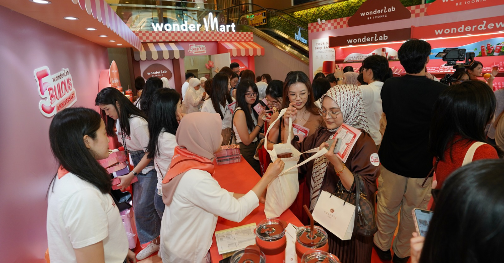 Suasana meriah di WonderLab 5bulous Anniversary Pop-Up Mart dari 29 Ogos 2024 hingga 1 September 2024. 