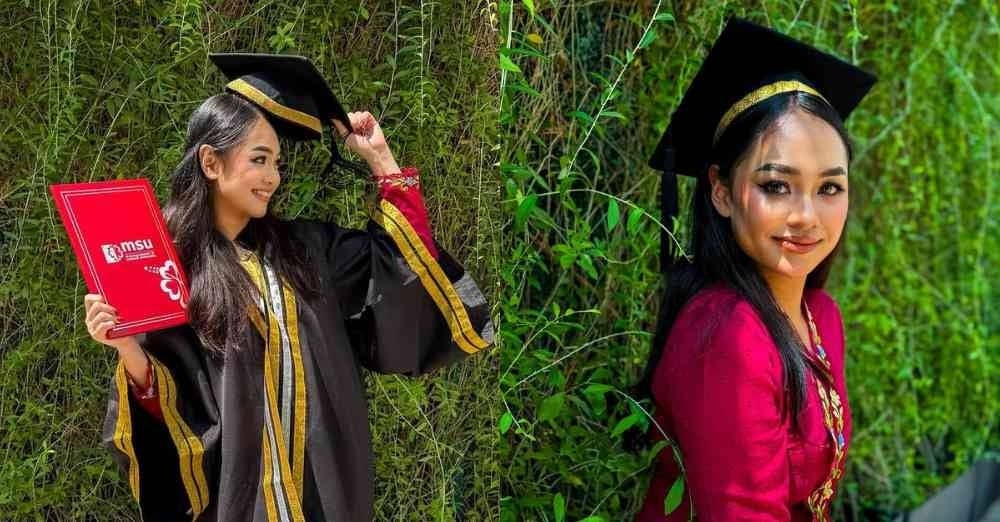 Arshela memegang Ijazah Sarjana Muda dalam Pengajaran Bahasa Inggeris (TESL)