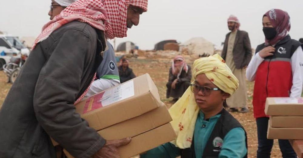 Berjiwa besar, pendakwah ini pernah ke Syria, Kemboja dan Sabah bagi menyantuni mereka yang memerlukan. (Foto: Instagram @ustazmadkecik)