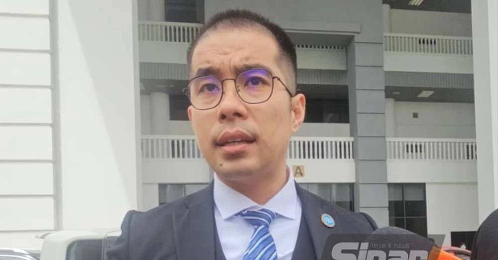 Peguam Mohd Syarulnizam dan pasukannya mewakili ibu Zara Qairina, Noraidah Lamat.