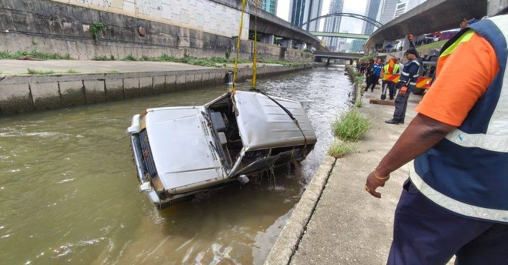 Pacuan empat roda mangsa ditemui 1.5 kilometer (km) dari lokasi kejadian pada Rabu.