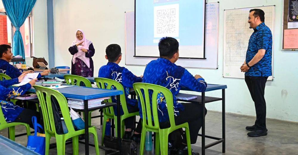 Foto; FB Datuk Dr Asyraf Wajdi Dusuki