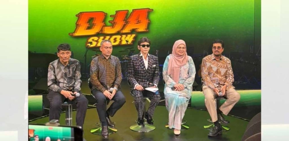 Datuk Azmir Saifuddin Mutalib, Ketua Pegawai Eksekutif (CEO) FINAS
Puan Norafizah Shiak Abd Rahman, Ketua Pegawai Eksekutif (CEO) Aideaz Integrated
Encik Mohd Faizal Mad Nor, Ketua Bahagian Koordinasi Wilayah dan Negeri ,MCMC
Encik Rosnan Nordin, Pengarah Program DJA Show.