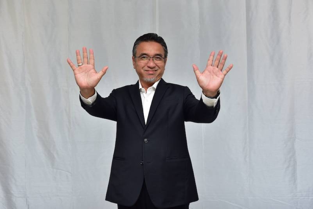 Adly dakwa unjuran awal kini PH didepan dengan 10 kerusi.