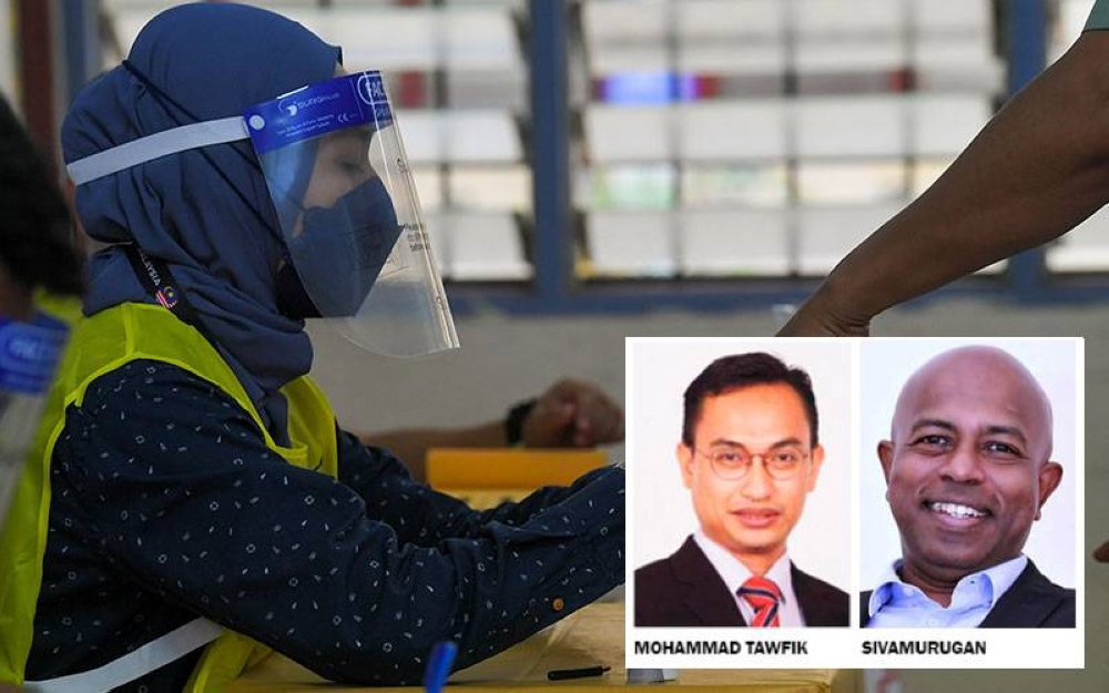 Pengundi disifatkan sebagai raja pada Sabtu ini kerana keputusan undian terletak kepada mereka.