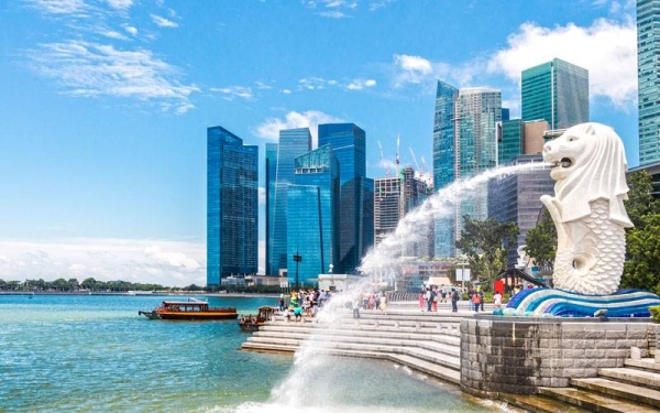 Rakyat di negara ini yang ingin melakukan penerbangan ke Singapura perlu membayar kos yang lebih tinggi menjelang pembukaan Laluan Perjalanan Lengkap Vaksin (VTL) bermula Isnin ini. - Foto 123RF