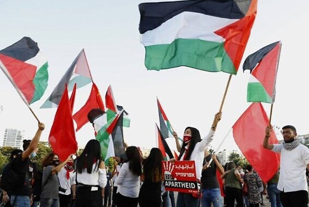 PLO kerapa dianggap mewakili semua penduduk Palestin. - Foto AFP