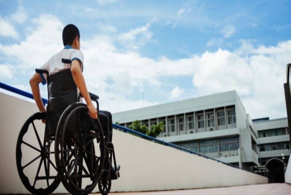 Selain kerajaan, Kolej Imperia turut memperkasakan kebolehan OKU melalui kepelbagaian latihan secara percuma di bawah inisiatif kerajaan melalui Kementerian Sumber Manusia.