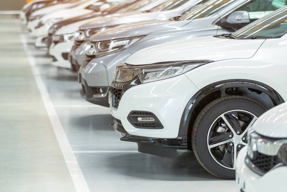 Kekurangan bekalan cip semikonduktor telah menjejaskan pengeluaran kenderaan automotif pelbagai jenama.(Gambar hiasan) - Foto 123rf