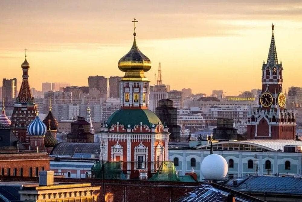 Moscow melaksanakan langkah-langkah bagi memperkukuhkan mata wangnya. - Foto AFP