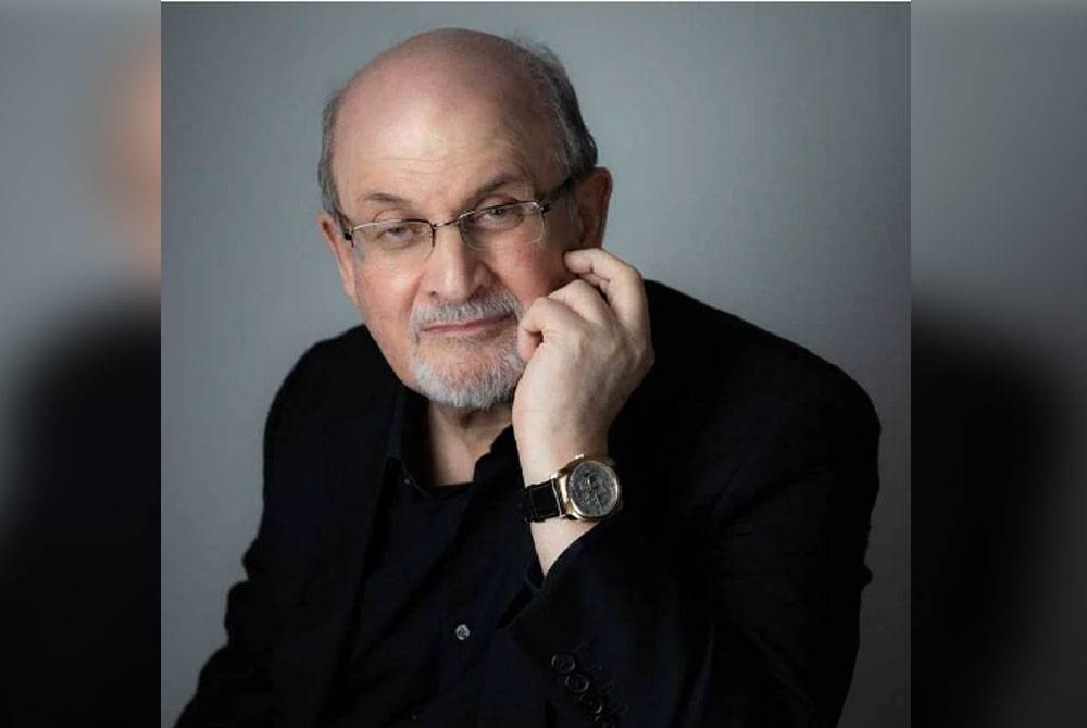 Kontroversi Salman Rushdie akhirnya makan diri