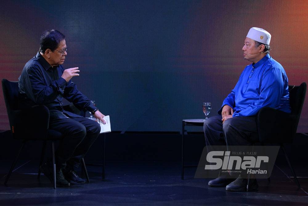 Mohamed Hanafiah ketika menjadi tetamu undangan Program Bersama Tokoh Wartawan Negara, Tan Sri Johan Jaaffar yang berlangsung di Kompleks Kumpulan Karangkraf. Foto Sinar Harian / MOHD HALIM ABDUL WAHID.
