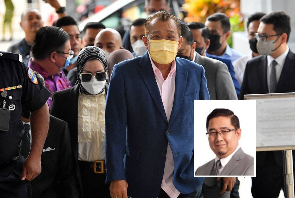 Bung Moktar dan isterinya, Zizie Izette tiba di Kompleks Mahkamah Kuala Lumpur untuk mendengar keputusan pertuduhan rasuah berjumlah RM2.8 juta berhubung pelaburan unit amanah Public Mutual Berhad. - Foto Bernama (Gambar kecil: Ahmad Shamil Azad)