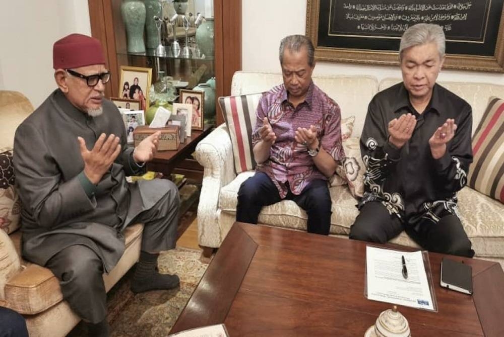 Pas kini berdepan di persimpangan dilema susulan usaha parti itu untuk menjayakan agenda perpaduan ummah di antara PN dan MN, mungkin bakal terbantut.