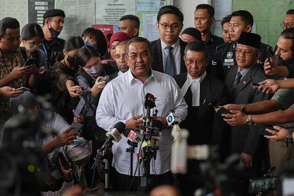 Muhammad Sanusi ketika ditemui pengamal media selepas selesai menghadapi pertuduhan di Mahkamah Sesyen Selayang pada Selasa.