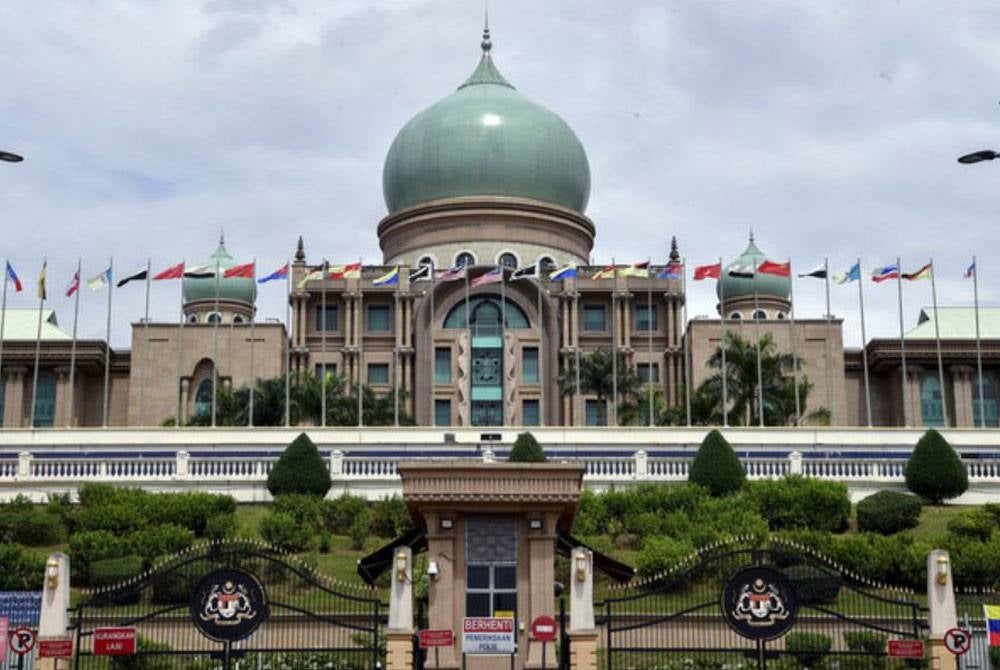Satu-satunya cara untuk menjatuhkan kerajaan Persekutuan ialah dengan membawa usul tidak percaya terhadap Perdana Menteri di Dewan Rakyat. (Gambar hiasan)