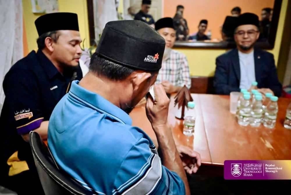 Foto: FB Naib Canselor Universiti Teknologi MARA