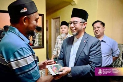 Foto: FB Naib Canselor Universiti Teknologi MARA

