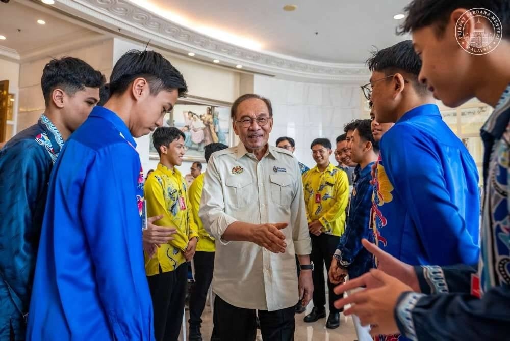 Foto FB Anwar Ibrahim