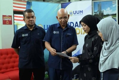 Foto FB Universiti Utara Malaysia (Official FB)