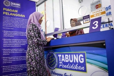 Belanjawan 2027: Kerajaan bersetuju memberikan penangguhan bayaran balik pinjaman Perbadanan Tabung Pendidikan Tinggi Nasional (PTPTN) kepada peminjam berpendapatan kurang daripada RM2,500 sebulan, manakala mereka yang berpendapatan antara RM2,500 hingga RM3,000 sebulan hanya perlu membayar minimum RM50 sebulan.
