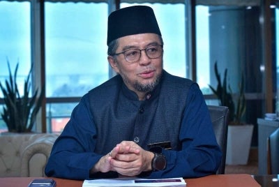 Naib Canselor UiTM Prof Datuk Dr Shahrin Sahib@Sahibuddin ketika ditemu bual BERNAMA di Bangunan Canselori Universiti Teknologi Mara (UiTM) Shah Alam.