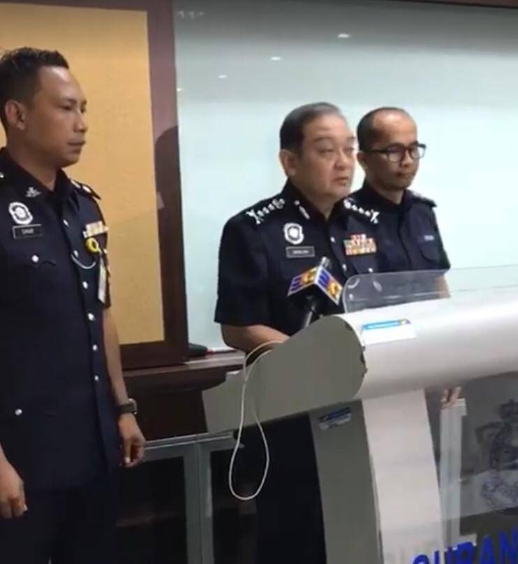 11578339-6fb7-40fc-9b8f-a0837712c2ac