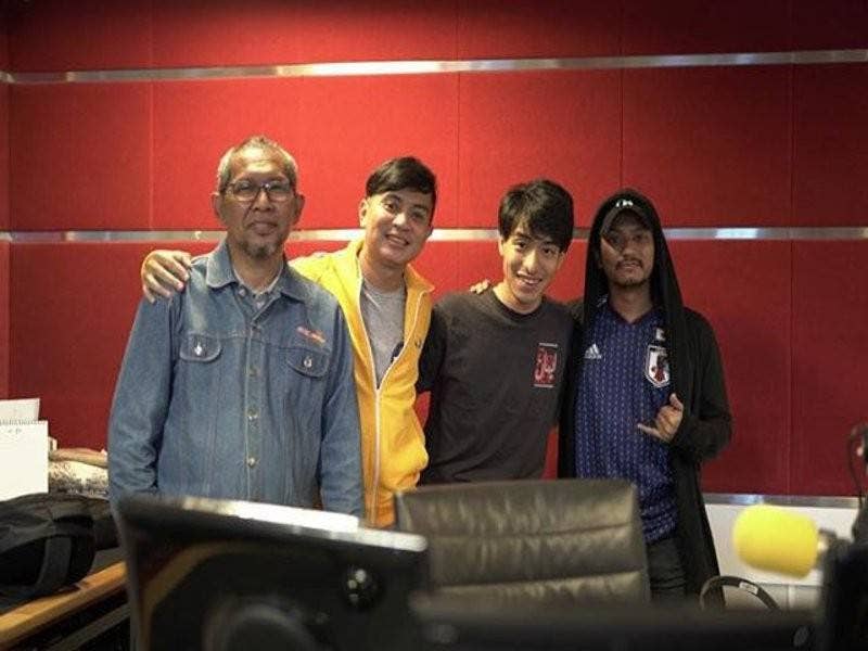Faizal Tahir bersama Terry dan penyampai radio SinarFM. - Foto Instagram SinarFM