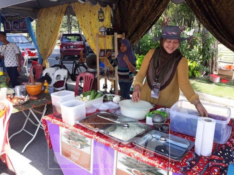 70 gerai yang menyediakan pelbagai juadah dan hidangan masakan warisan etnik-etnik seluruh Selangor.
