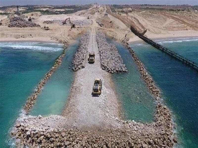 Struktur sepanjang 200 meter itu dibina untuk menyekat kemasukan ke Israel melalui jalan laut.