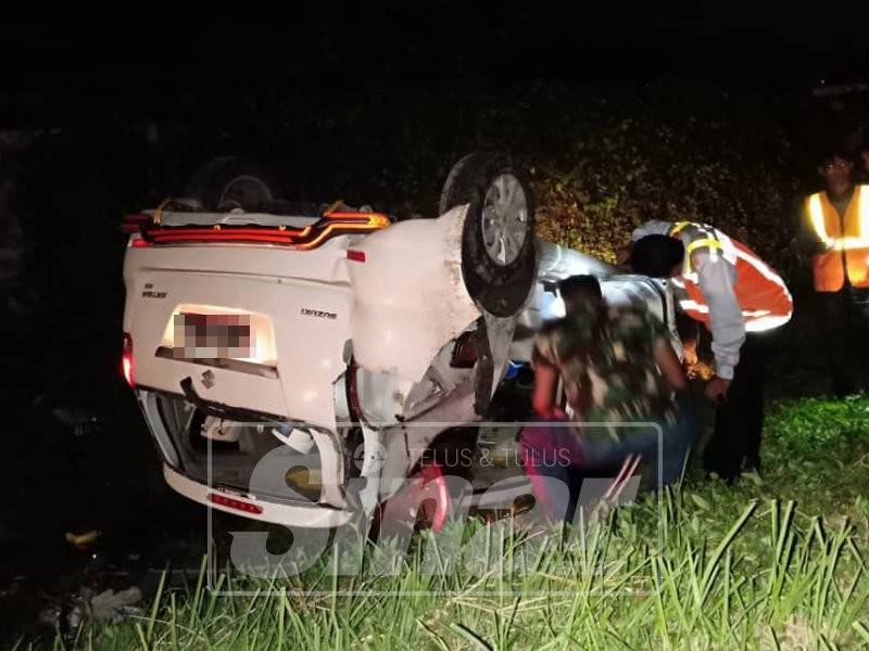Keadaan kereta Pak Asep yang terbabit dalam kemalangan itu.