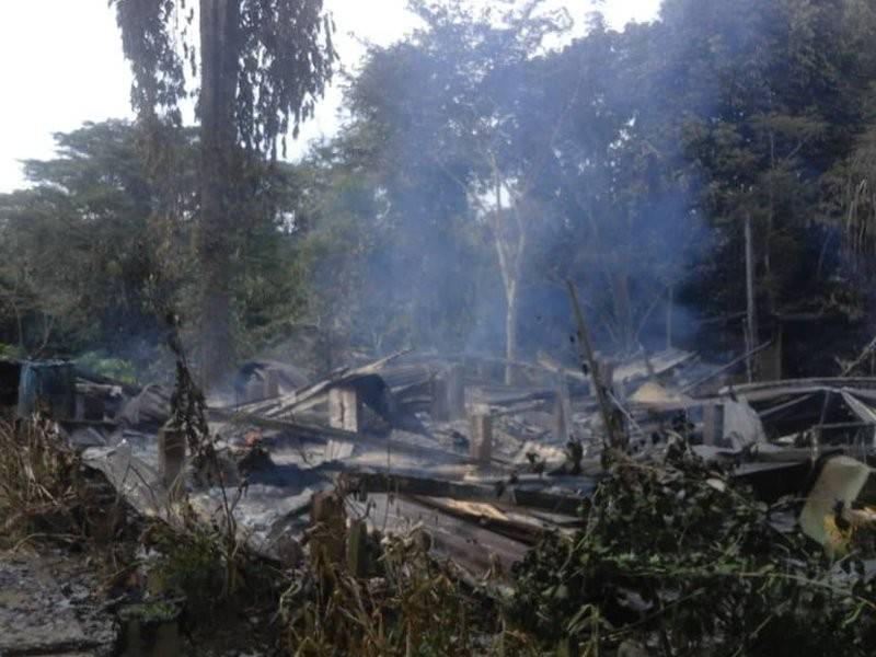 Rumah milik Wan Mohamed yang musnah dalam kebakaran tersebut.- Foto Ihsan Bomba