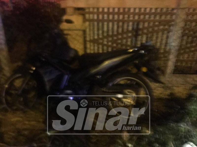 Motosikal yang dinaiki mangsa.