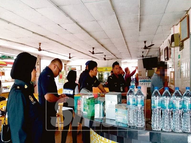 Operasi bersepadu tersebut yang melibatkan empat agensi bagi memastikan peniaga restoran tidak memakai perbahasan halal.