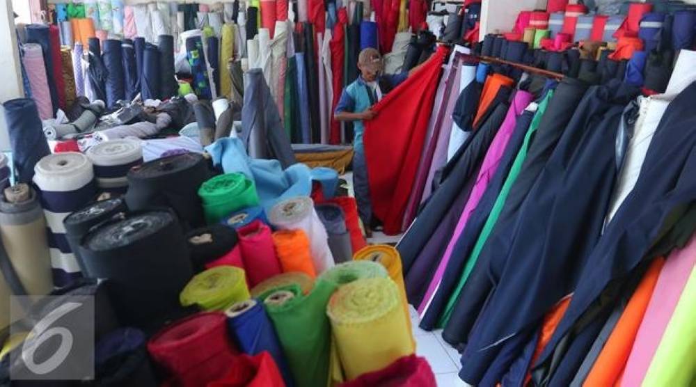 
Industri tekstil yang dianggap beberapa pakar sebagai ‘industri senja' kini berpotensi hidup kembali.